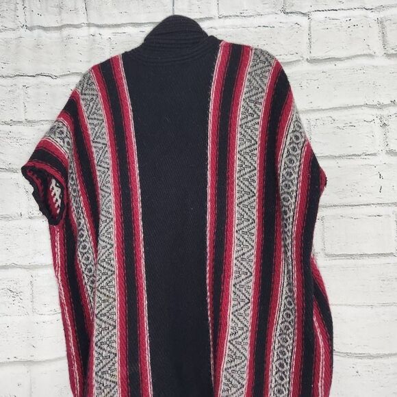 J Jill Women Fair Isle Black Red Open Front Shawl Cardigan M L Poncho Wool - Picture 7 of 13